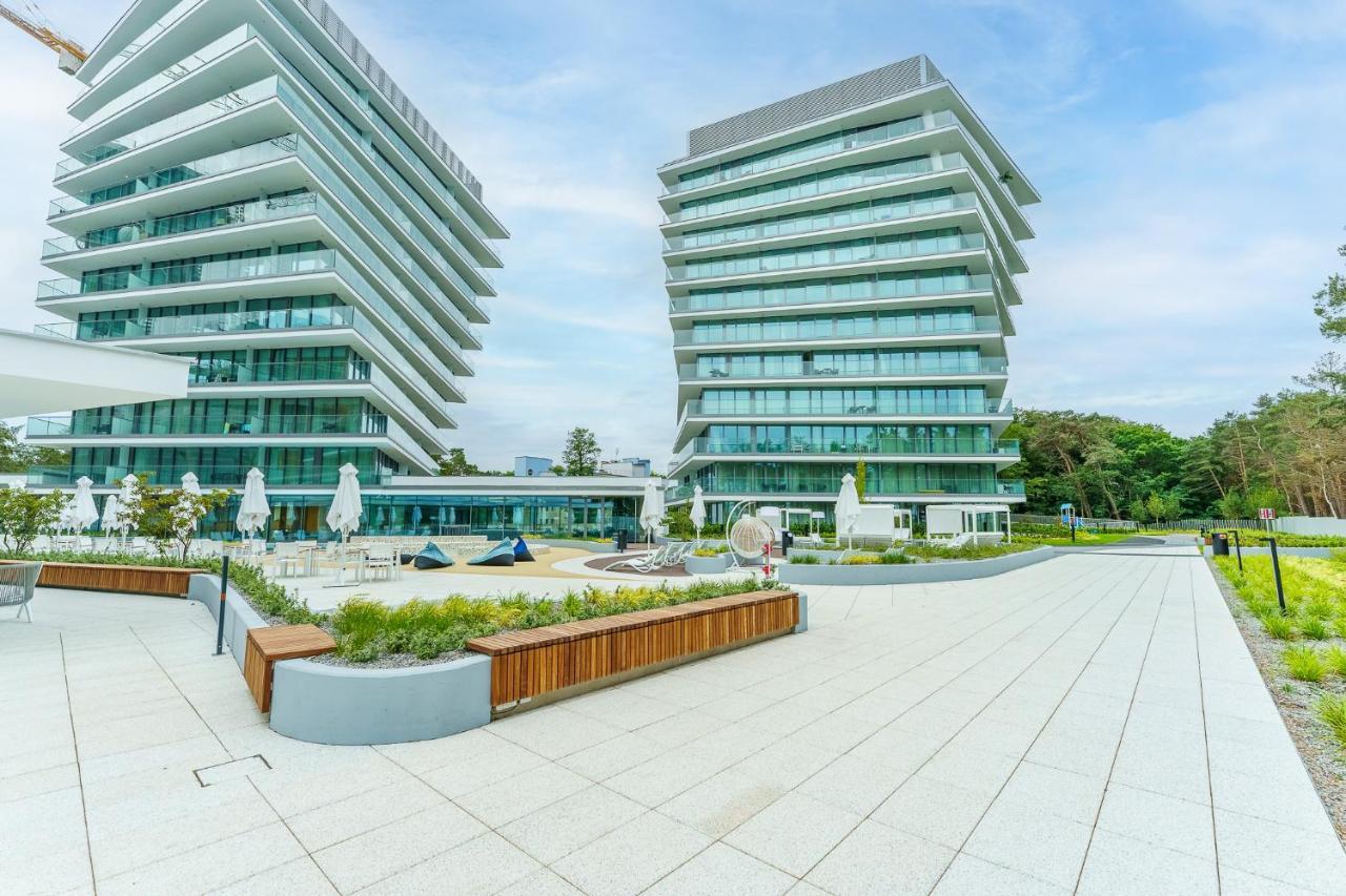 Apartament Waves - Baltic View By Noclegi Renters Miedzyzdroje Ngoại thất bức ảnh