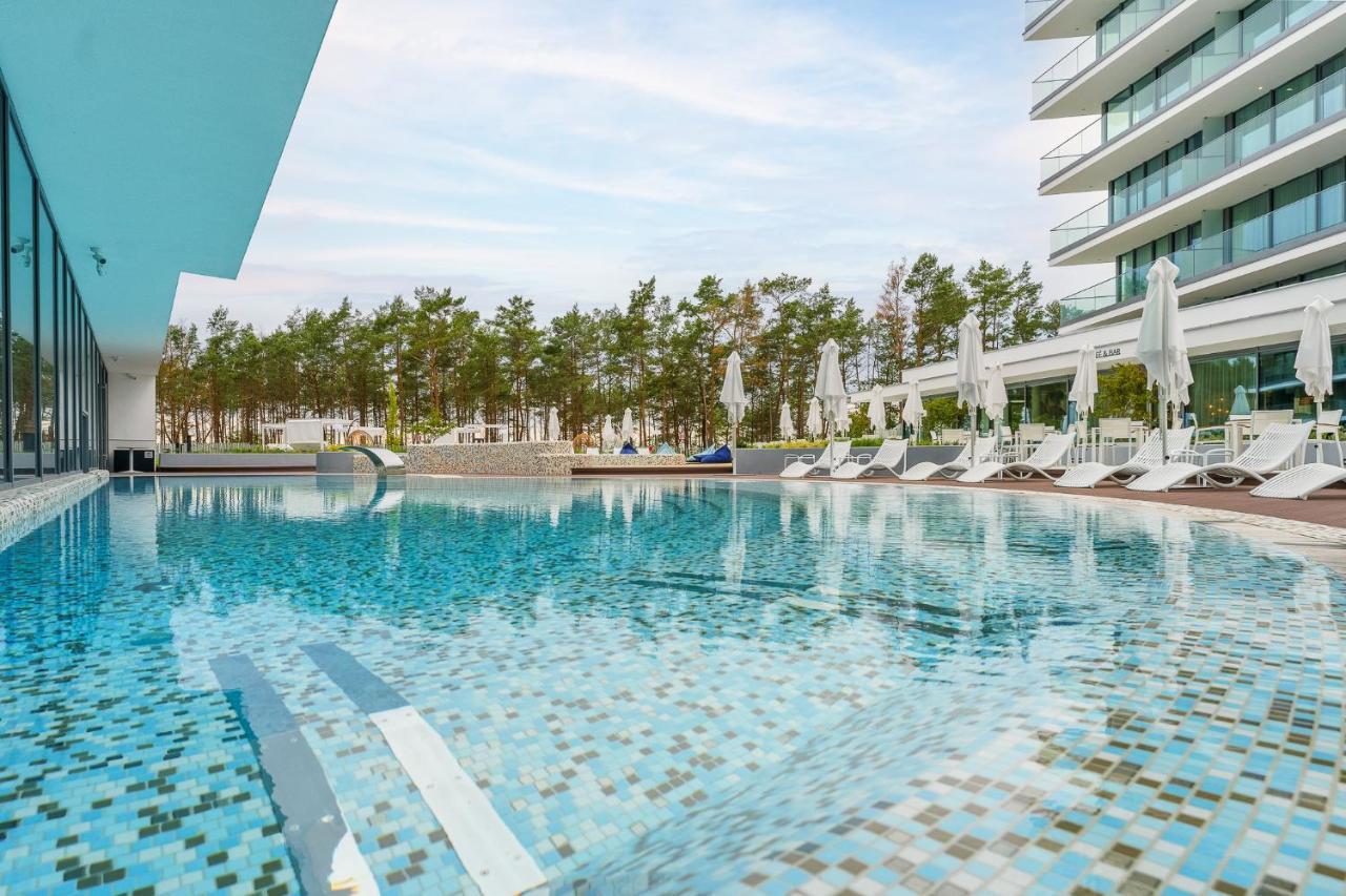 Apartament Waves - Baltic View By Noclegi Renters Miedzyzdroje Ngoại thất bức ảnh
