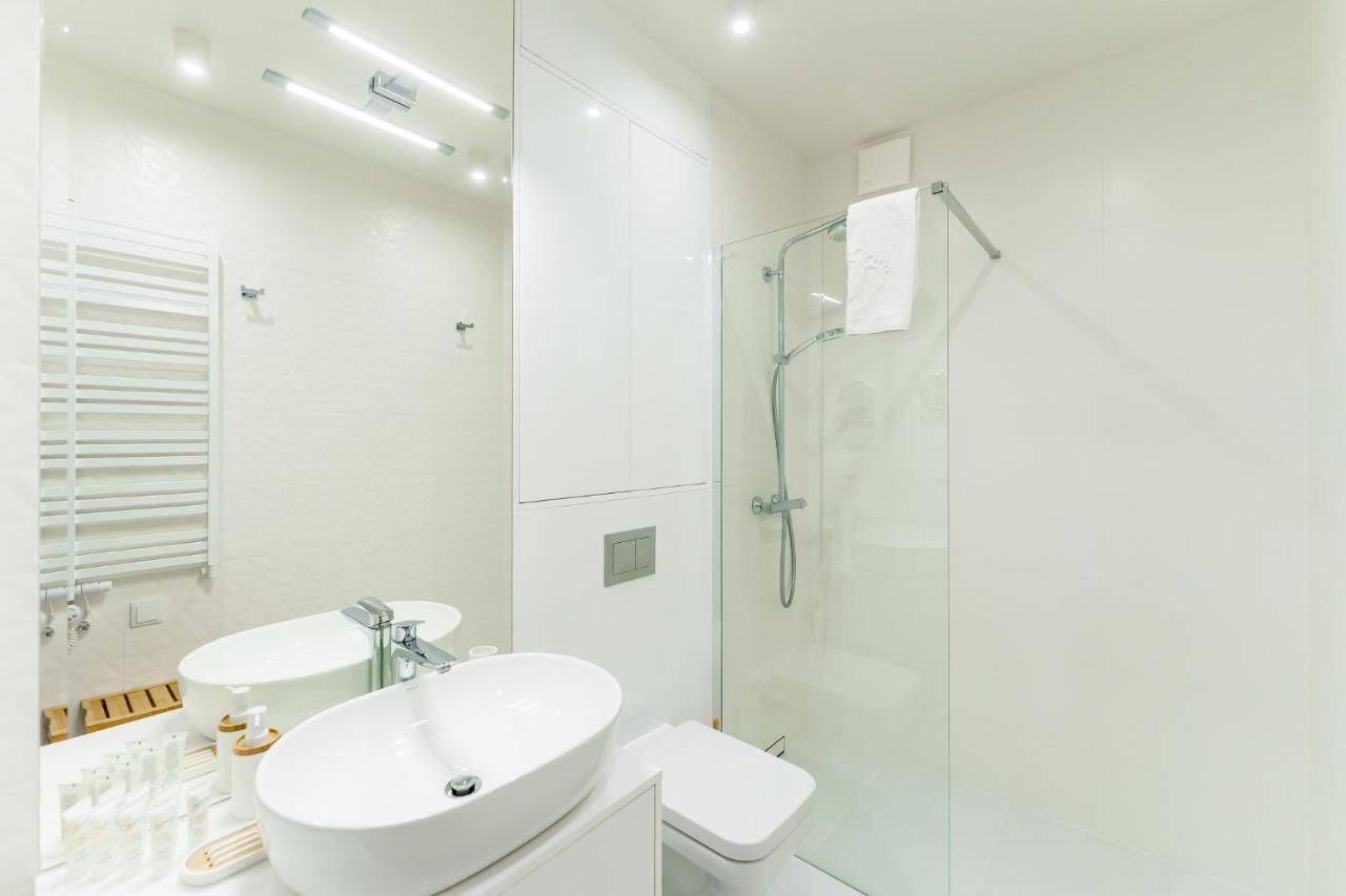 Apartament Waves - Baltic View By Noclegi Renters Miedzyzdroje Ngoại thất bức ảnh