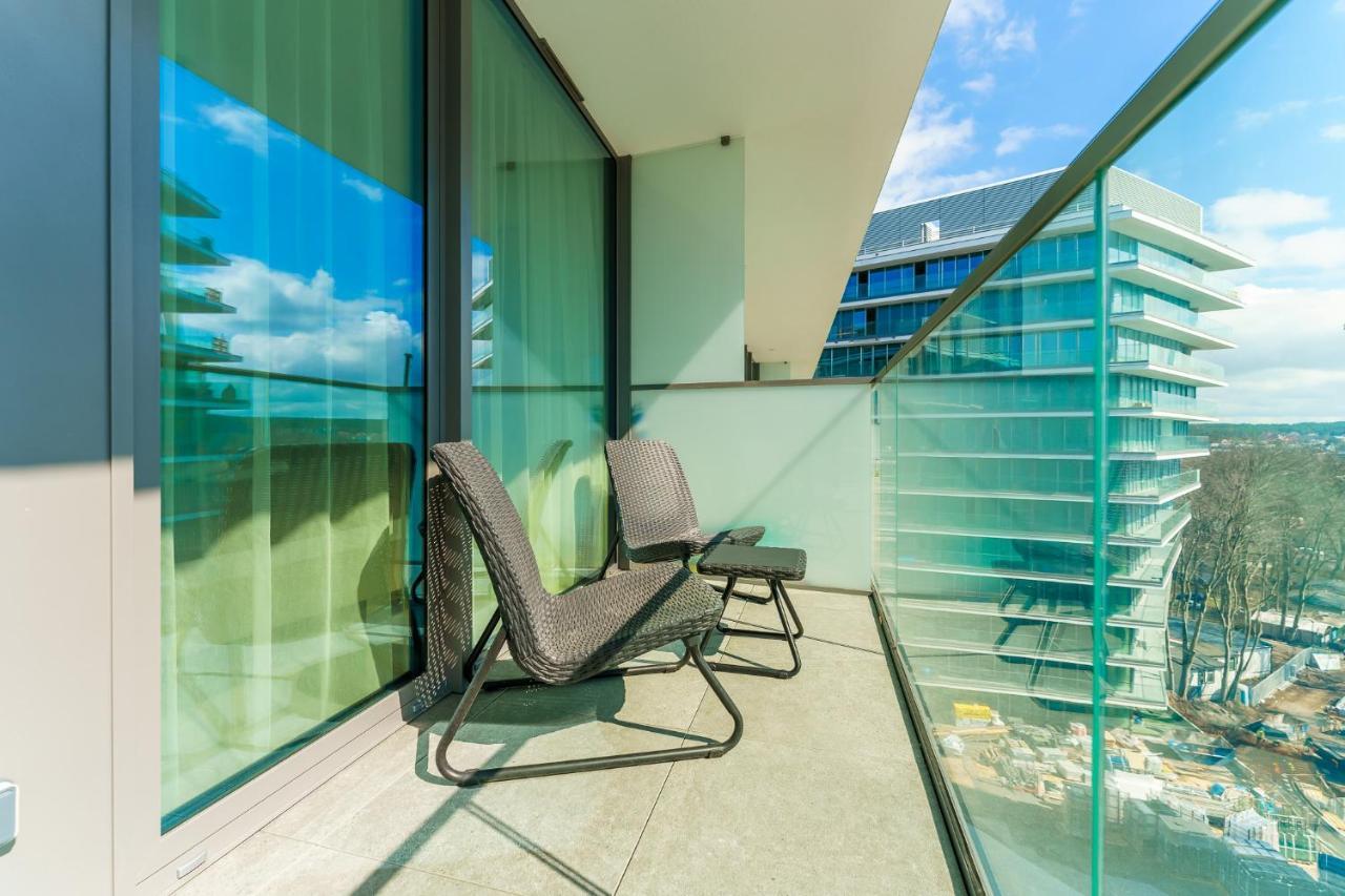 Apartament Waves - Baltic View By Noclegi Renters Miedzyzdroje Ngoại thất bức ảnh